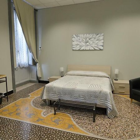 Check-Inn Rooms Genova Centro מראה חיצוני תמונה